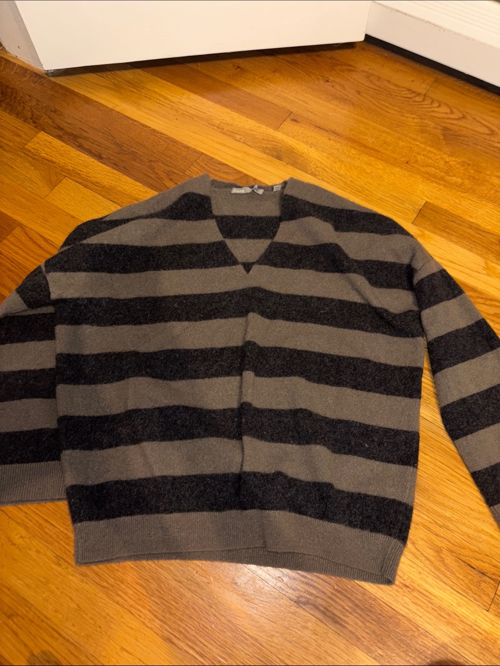 Women’s Vince Sweater
